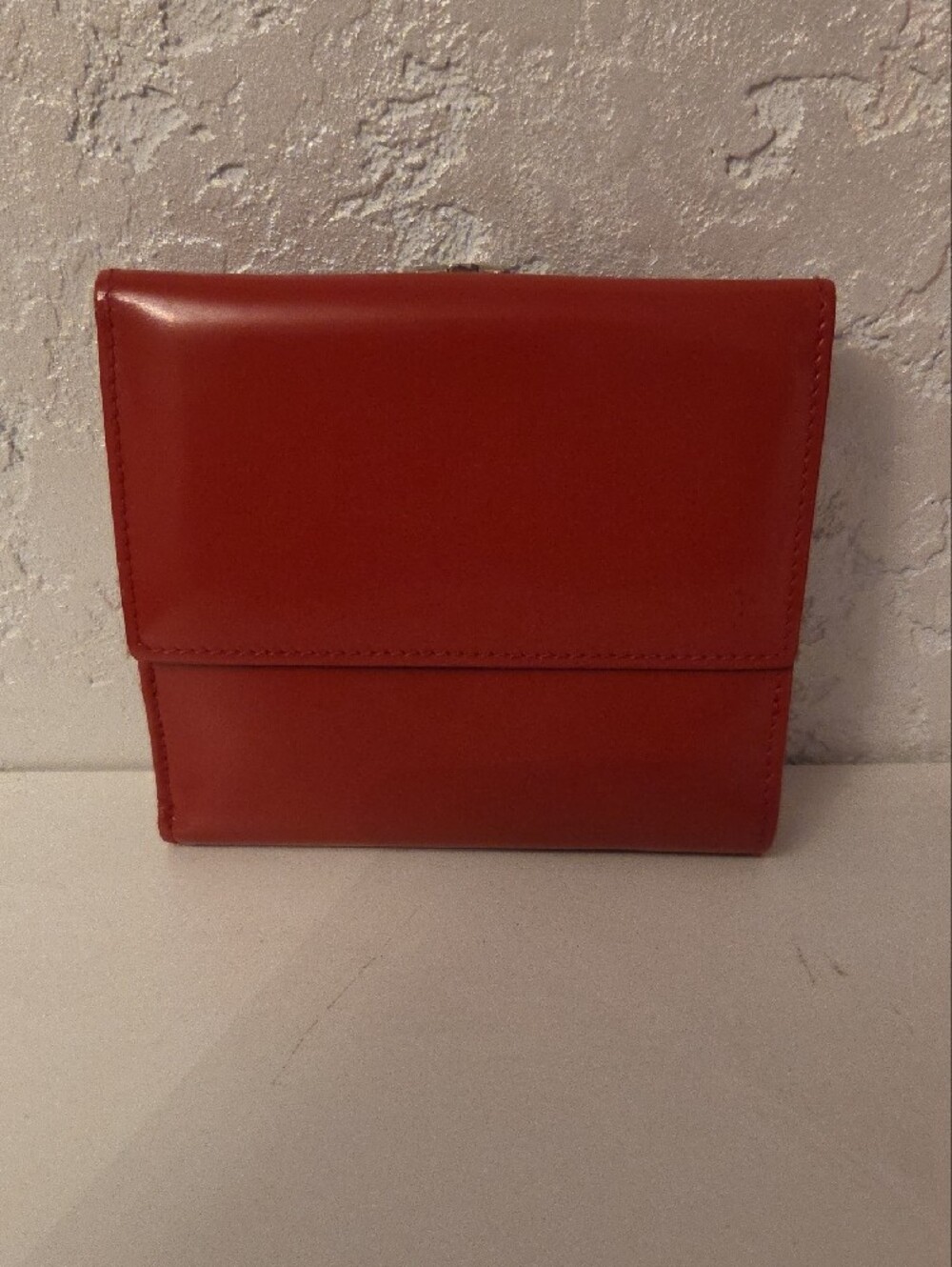 Gucci Red Patent Cardholder Wallet - Picture 2 of 12